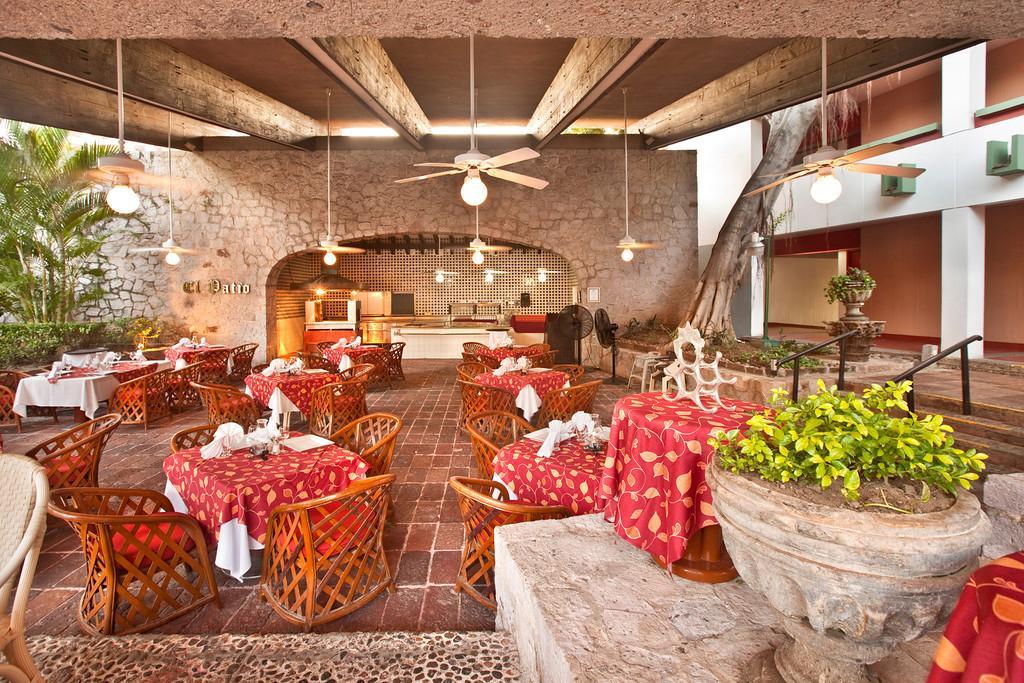El Cid Granada & Country Club Hotel